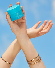 Load image into Gallery viewer, skincare essentials routine kit